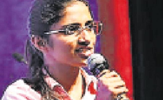 23 वर्षीया छात्रा ने बनायी कूड़ा इस्तेमाल की मशीन