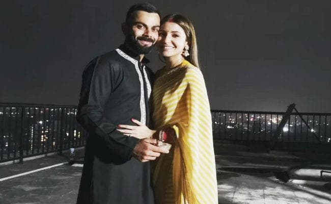 ”विरुष्‍का” के पहले करवाचौथ पर हारा भारत, सोशल मीडिया पर हुए ट्रोल