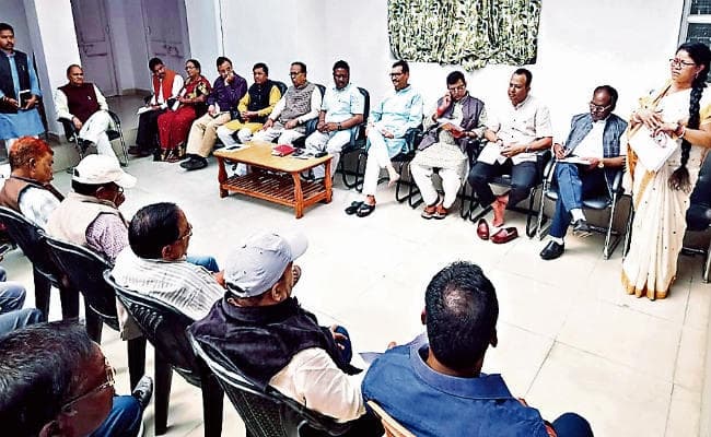 रांची : शहीदों के गांव व पवित्र स्थानों से मिट्टी संग्रह करेंगे भाजपा नेता