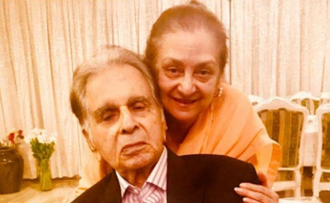 Dilip Kumar Health : स्वस्थ हैं दिलीप कुमार, उनकी सेहत पर अफवाहें मत फैलाइए