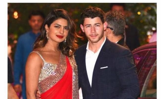 प्रियंका चोपड़ा ने निक जोनस के साथ अपने रिश्ते को लेकर कह दी ये बात...