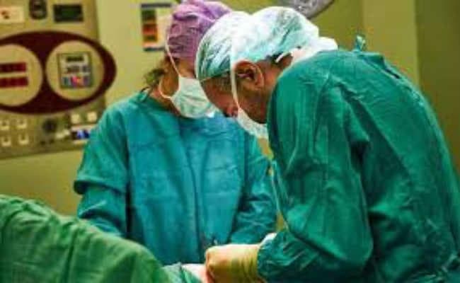 गया  : बच्ची के पेट से निकला चार किलो का ट्यूमर