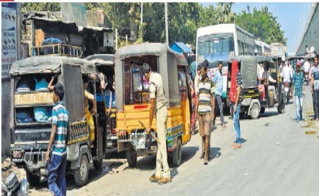 बाहर से आने वाले ऑटो को शहर में नो इंट्री, पहले दिन मिली राहत