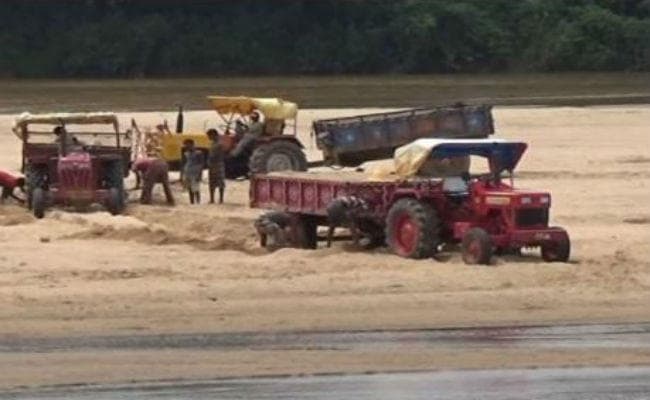 रांची : खूंटी में राज्य के पहले सरकारी बालू घाट का उदघाटन आज