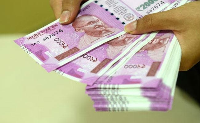 टैक्स चोरों पर नकेल कसने की सरकार कर रही तैयारी, आईटी विभाग को एलर्ट करेगा यह सॉफ्टवेयर
