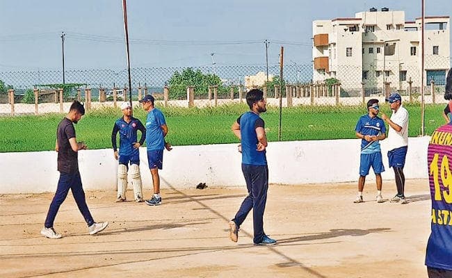 रणजी ट्रॉफी का घमासान आज से, असम से भिड़ेगा झारखंड, जानिए अन्‍य टीमों के बारे किससे-किसका होगा मुकाबला