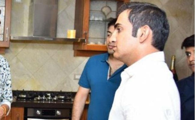 क्रिकेटर गंभीर का केजरीवाल सरकार पर तंज, कहा- दिल्ली से ऑक्सीजन भगाया AAP ने