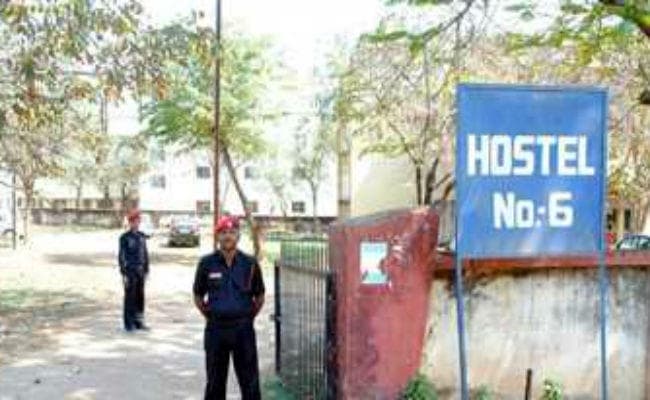 रांची : रिम्स हॉस्टल में चल रहा है ड्रग्स का खेल, इसे रोकिये, स्वास्थ्य सचिव ने जेडीए को दी चेतावनी