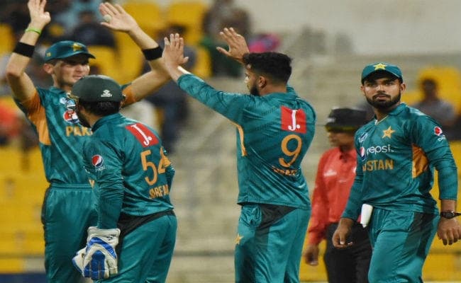 टी 20 मैचों में पाकिस्तान की लगातार सातवीं जीत, न्यूजीलैंड को दो रन से हराया