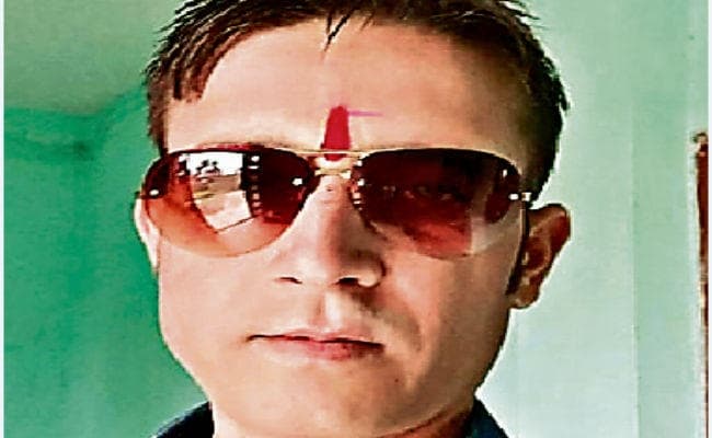 चतरा : तालाब निर्माण में गड़बड़ी की रिपोर्ट छापने पर पत्रकार चंदन की कर दी गयी थी हत्या, दो आरोपी गिरफ्तार