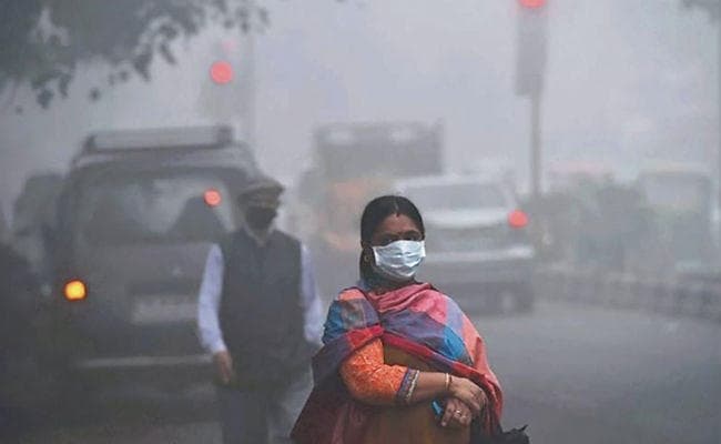 दिल्ली में स्थिति और खराब, निर्माण कार्य पर रोक लगी, 10 दिनों के लिए प्रदूषण इमरजेंसी