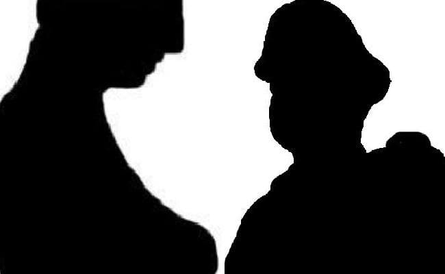 मृत घोषित महिला को देख चौंक गये पुलिसवाले, बहू की हत्या के आरोप में जेल में हैं पति-ससुर