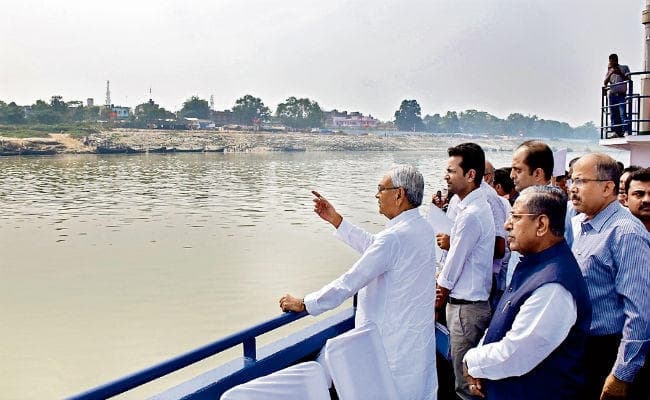 पटना : डेढ़ किमी लंबा हो गया है गंगा का घाट, नये सिरे से हो रहा है रास्ते का निर्माण