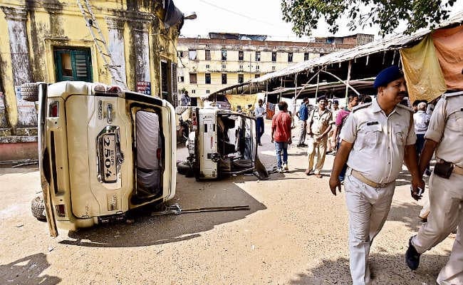 महिला सिपाही की मौत मामला: जब घर वाले पहुंचे रोते-बिलखते तो डीएसपी ने कहा, मर गयी तो क्या हुआ...ले जाओ बांसघाट