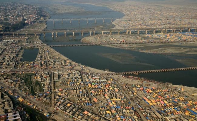 IT युग में भी प्रयागराज के पंडों की पोथी में मिलेगा तमाम यजमानों का ब्योरा