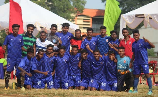 झारखंड : राज्य स्तरीय मुख्यमंत्री आमंत्रण कप फुटबॉल में सरायकेला जोन फाइनल में