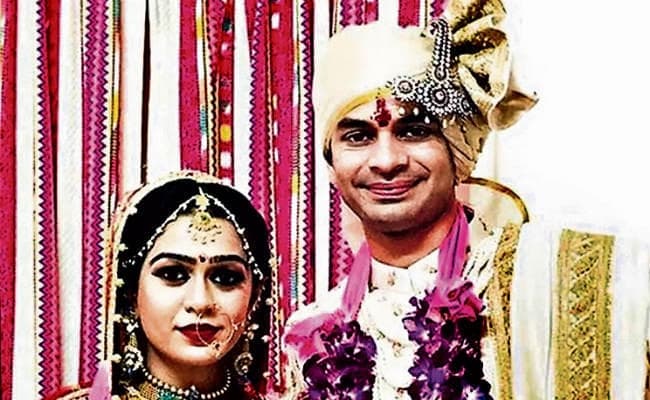 पटना : तलाक की अर्जी में तेज प्रताप ने ऐश्वर्या पर लगाये कई आरोप, कहा- भाइयों को लड़वाना चाहती थी ऐश्वर्या