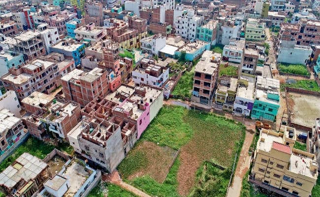 पटना : रेरा के ब्रेक से घटी फ्लैटों व जमीनों की रजिस्ट्री, बीते वर्ष से एक तिहाई की गिरावट