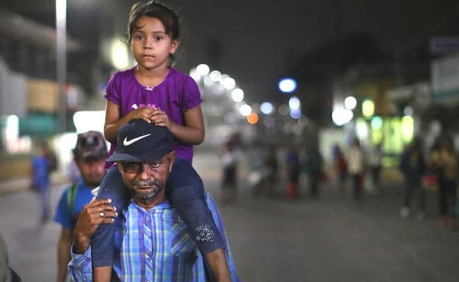 USA : शरणार्थियों के काफिले की नजर अब मैक्सिको सिटी पर