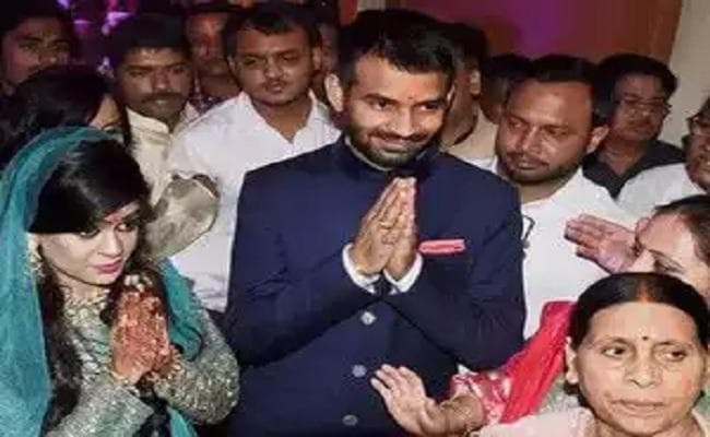 बहू आने पर राबड़ी ने कही थी छठ करने की बात, सेवा में जुटी है ऐश्वर्या