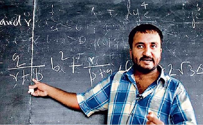 दुबई में बिहार के आनंद कुमार किये जायेंगे सम्मानित, सुपर 30 के है संस्थापक