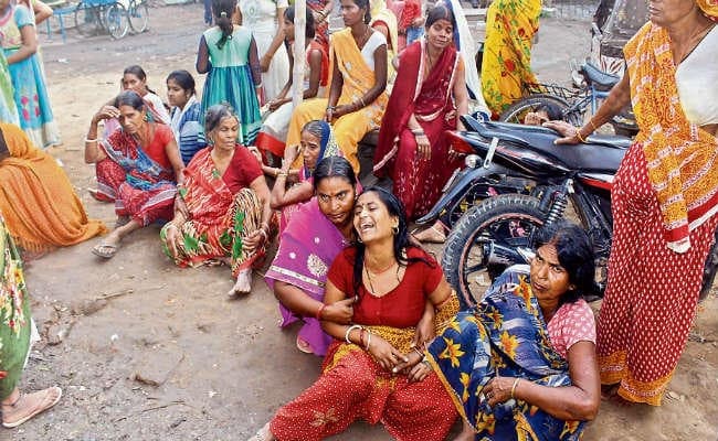 फुलवारीशरीफ : जुआरियों को पकड़ने गयी पुलिस से पब्लिक भिड़ी दारोगा ने चलायी गोली, एक की मौत, तीन घायल