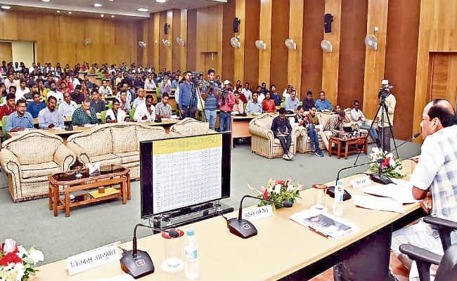 रांची : देश, राज्य व समाज को बदलने की जिम्मेवारी युवाअों पर भी है