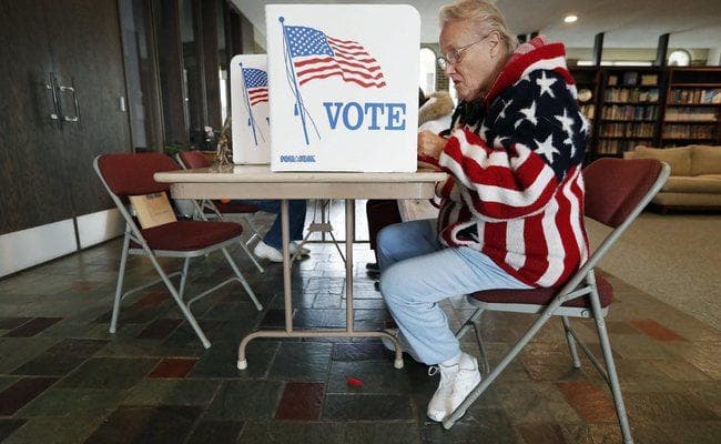 अमेरिका में मध्यावधि चुनाव के लिए मतदान शुरू, ट्रंप की पहली बड़ी चुनावी परीक्षा