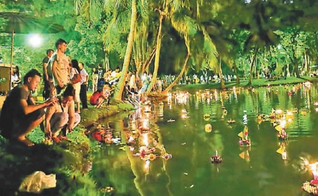 विश्व की अन्य संस्कृतियों में भी हैं प्रकाश पर्व