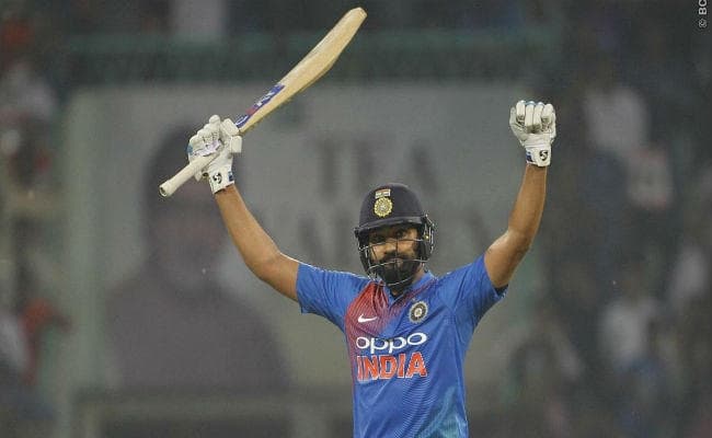 INDvsWI T-20:  वेस्टइंडीज को पस्त करने के बाद रोहित शर्मा ने की शिखर-खलील की तारीफ