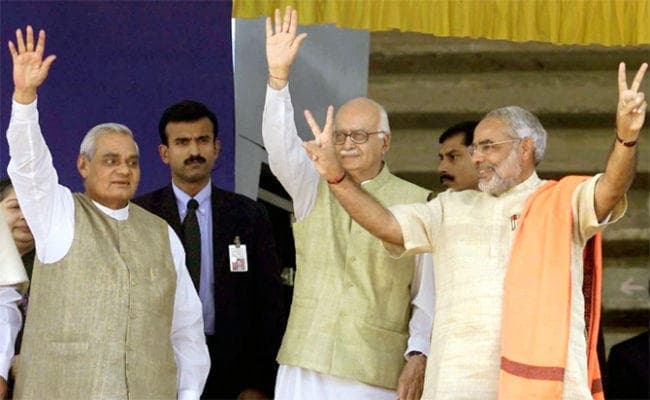 Advani Ji 91 साल के हुए , जानें कब हुआ था नरेंद्र मोदी को लेकर अटल-आडवाणी के बीच विवाद...