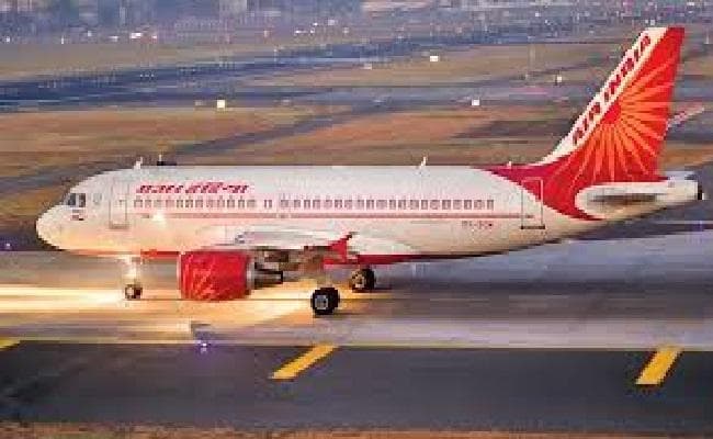 एअर इंडिया के ग्राउंड हैंडलिंग कर्मचारी हड़ताल पर, उड़ानें प्रभावित