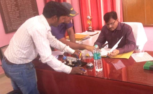 BOKARO : प्रधानमंत्री आवास योजना में घपला, दोषियों से आवास के पैसे वसूल किये जायेंगे