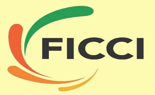 नकली सामान से सरकारी खजाने को सालाना 39,239 करोड़ रुपये का नुकसान, लाखों नौकरियों पर खतरा