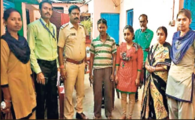 प्रशासन ने रोकी नाबालिग की शादी, नाबालिग कॉलेज छात्रा ने शादी रोकने की लगायी थी गुहार