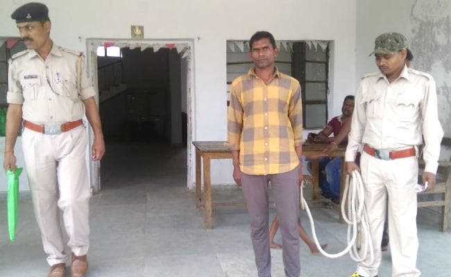 धर्म बदल की शादी, फिर पत्नी को आत्महत्या के लिए उकसाया, आरोपी पति गिरफ्तार