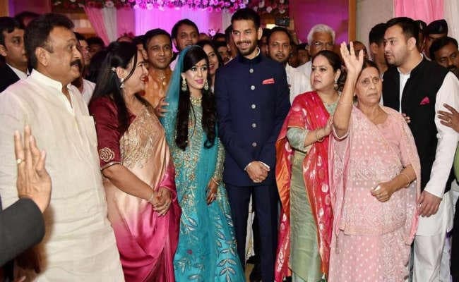 तलाक का फैसला होने तक घर वापसी नहीं : तेज प्रताप , लालू तनाव में, राबड़ी नहीं करेंगी छठ