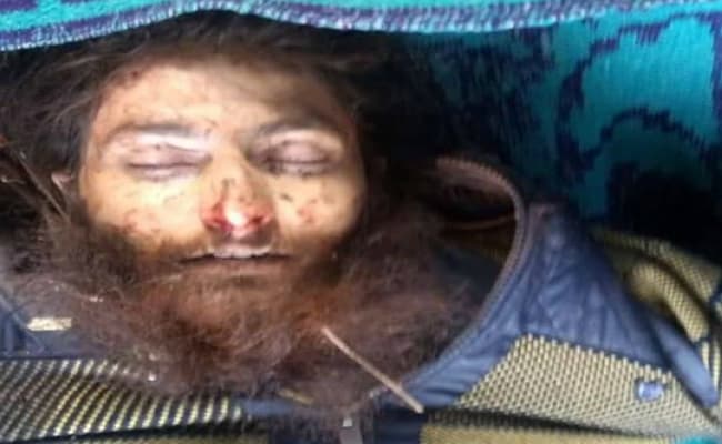 जम्मू-कश्मीर के पुलवामा में दो आतंकी ढेर, हथियार और दस्तावेज बरामद