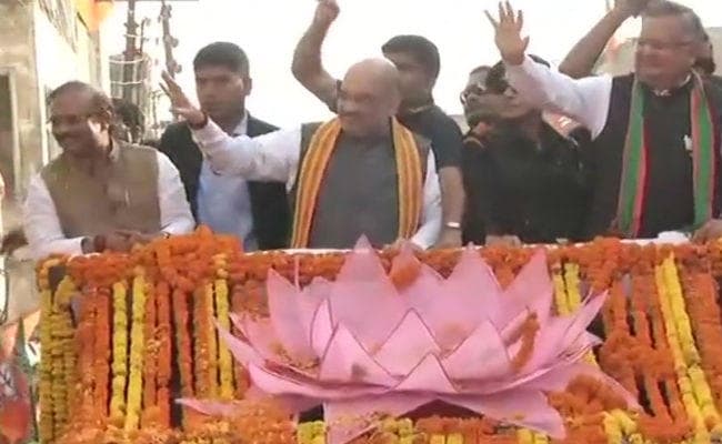 शाह का कांग्रेस पर हमला, कहा - जिस पार्टी को नक्सलवाद में क्रांति दिखाई पड़ती हो, वो छत्तीसगढ़ का भला क्‍या करेगी