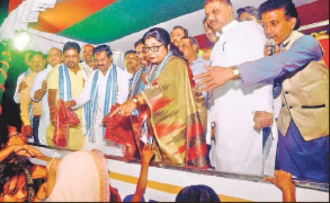 छठ मैया से दीदी के लिए करें प्रार्थना : स्मिता बख्शी