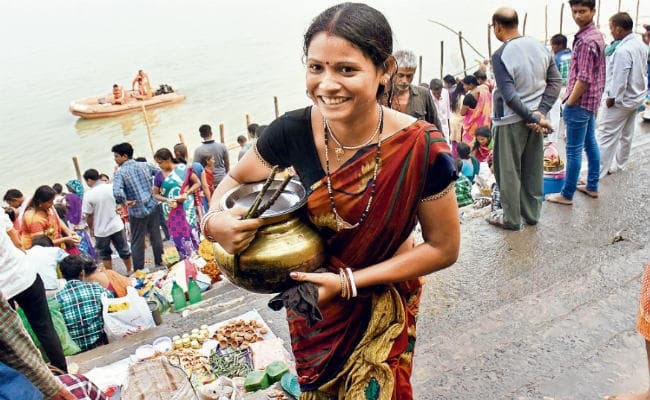 जो छूट रहे हैं, उन्हें बचाने का संकल्प है छठ