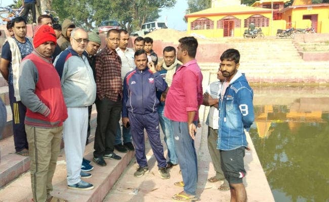 चौपारण : शिबाला स्थित ताजपुर छठ घाट की अलग है महता, होती हैं मुरादें पूरी...!