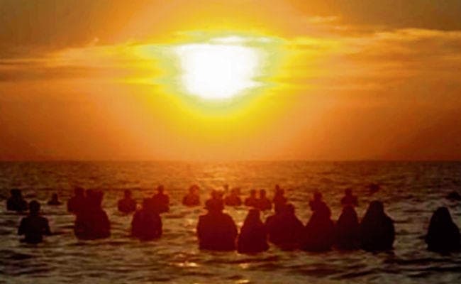 छठ गीतों में भी वही पवित्रता है, जो छठ लोकपर्व में है