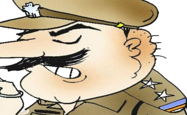 CM नीतीश को खाना खिलानेवाले समेत वन विभाग के पांच कर्मियों को थानेदार ने चोरी के आरोप में पीटा, निलंबित