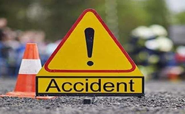 बिहार : ट्रैक्टर दुर्घटना में चालक सहित तीन लोगों की मौत