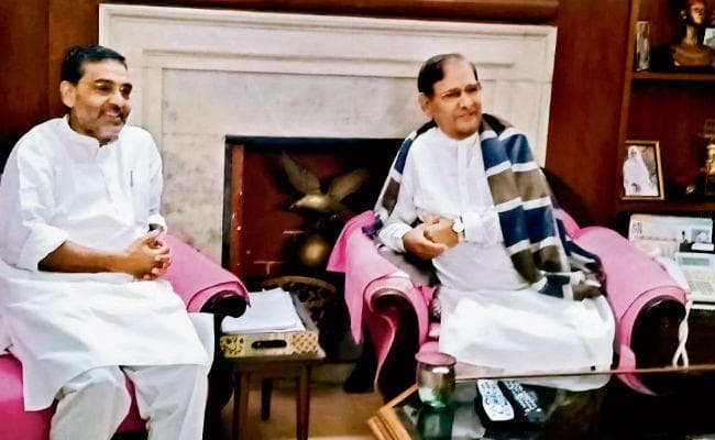 पटना : शरद से मिले उपेंद्र कुशवाहा, शाह से नहीं मिला समय