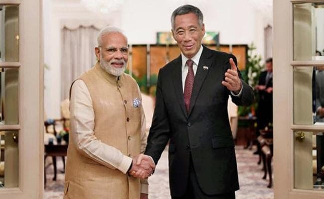 सिंगापुर के प्रधानमंत्री ली से मिले नरेंद्र मोदी, इन मुद्दों पर हुई बात