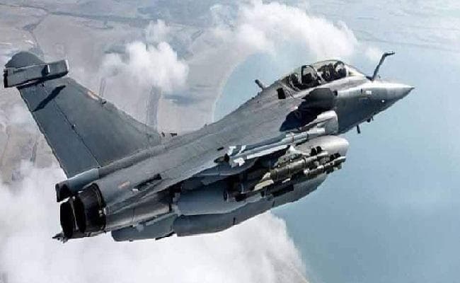 राफेल : अदालत की निगरानी में जांच की मांग वाली याचिकाओं पर न्यायालय में सुनवाई शुरू