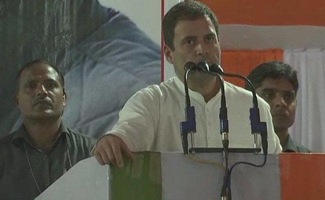 छत्तीसगढ़ में गरजे राहुल, कहा - मोदी अहंकारी, देश एक आदमी से नहीं चल सकता