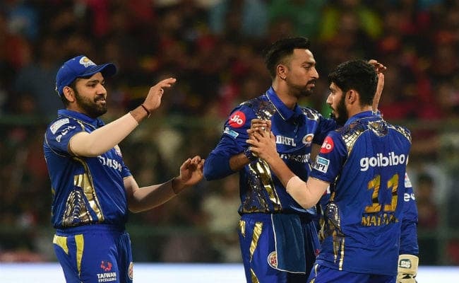 आईपीएल : मुंबई इंडियन्स ने 18 खिलाड़ियों को टीम में बनाये रखा, डुमिनी और कमिन्स बाहर